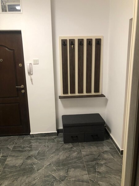 Drumul Taberei vis a vis Auchan bloc BRD